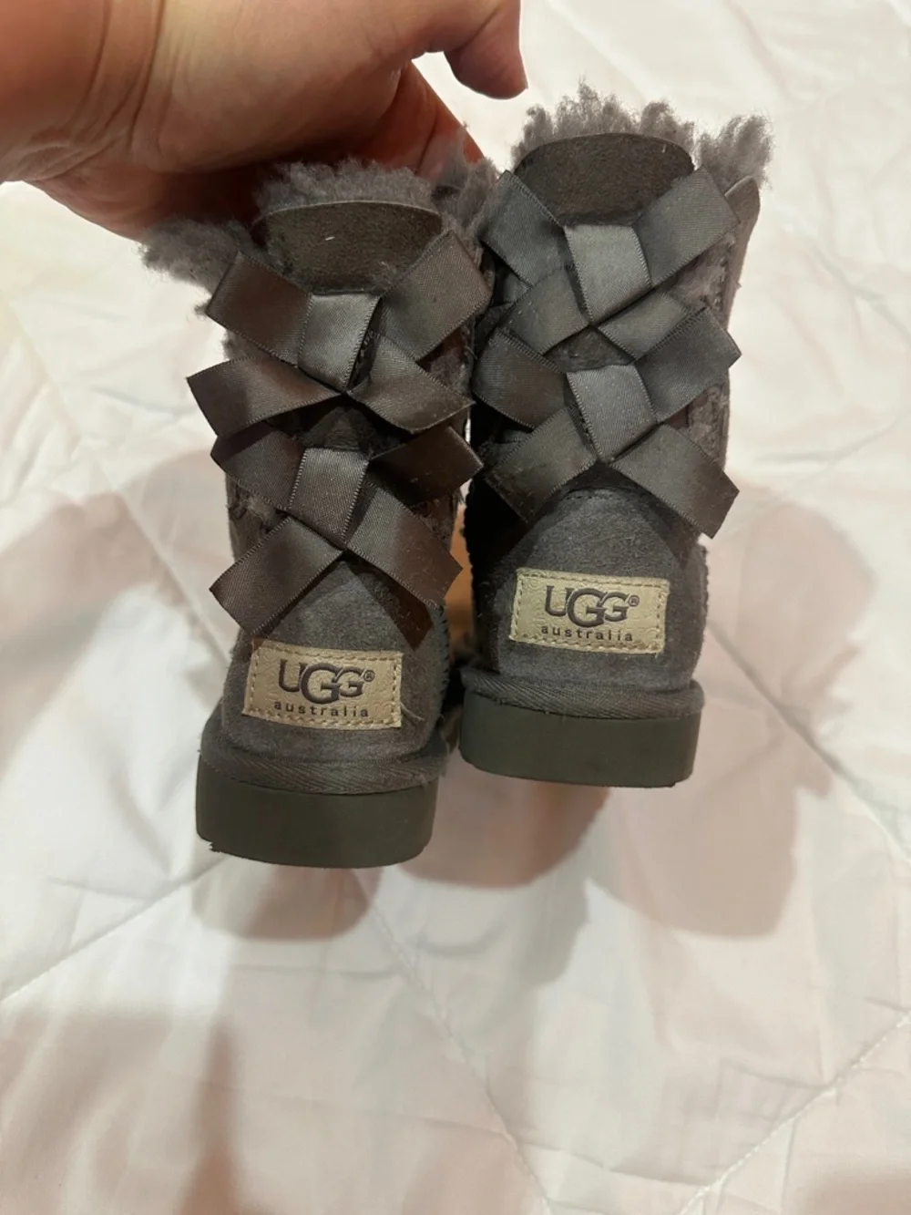 UGG Kids Gray Suede Shearling Boots with Back Bows size 7
